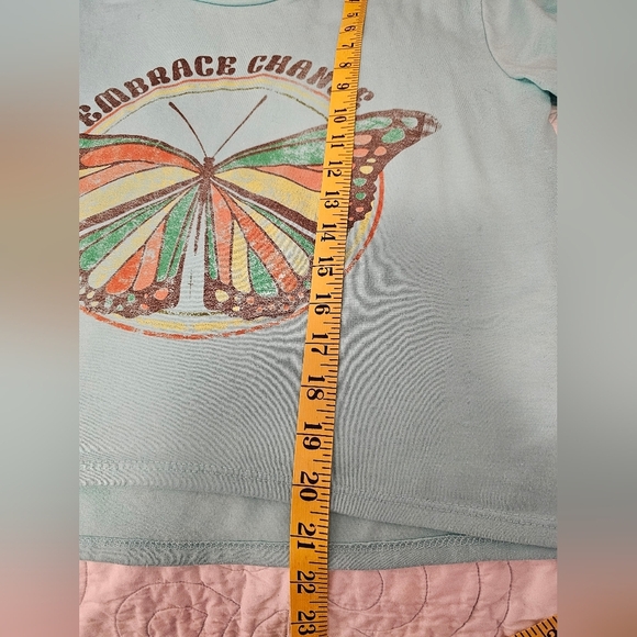 Wst Cst Mint Green Graphic Crop Top Tee - Embrace Change Size Medium - Picture 6 of 6